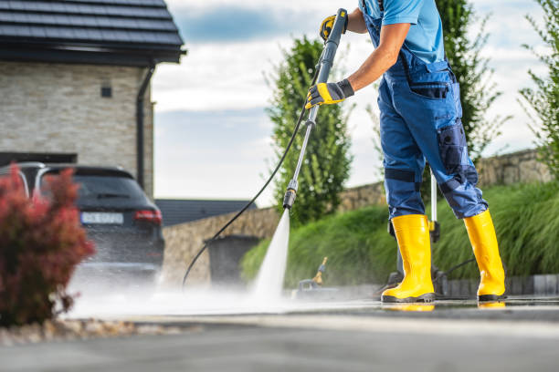 Best Pressure Washing Patio  in Richmond, MN